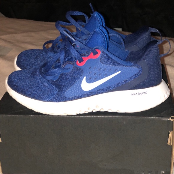 Nike Boys Shoes - Picture 1 of 3